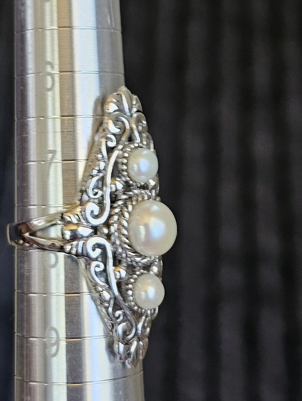 Genuine Cultured Pearl Elongated Sterling Silver Ring Size 8!